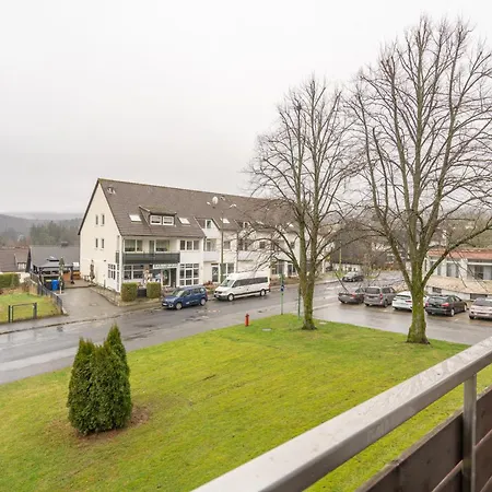 Bergblick 알테나우