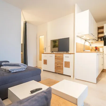 Bergblick 알테나우